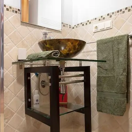 Coqueto En Valdelinares (Aragon)